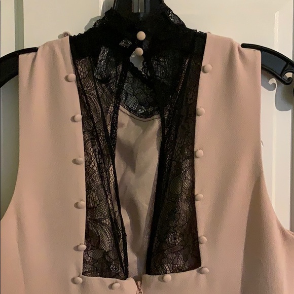 Nasty Gal Carter Lace Dress - Picture 2 of 3